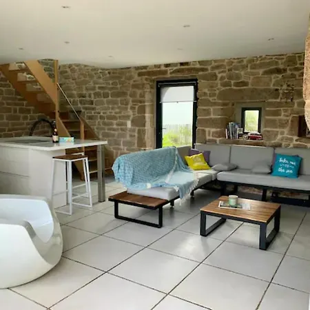 Holiday home Pen Ty Saint-jude *
